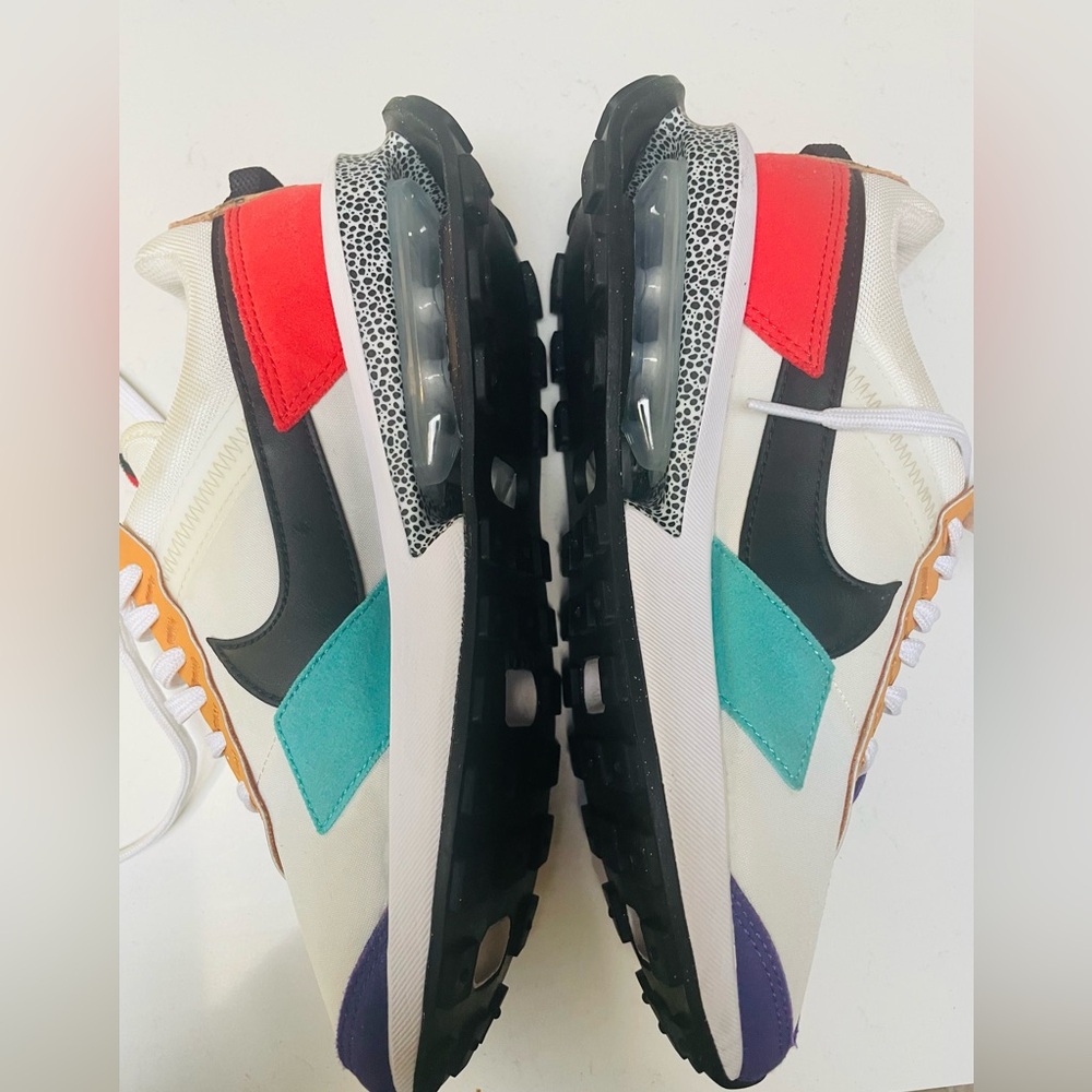 Nike Air Max Pre-Day SE Women's Sneakers - Size 7 - - Picture 9 of 16